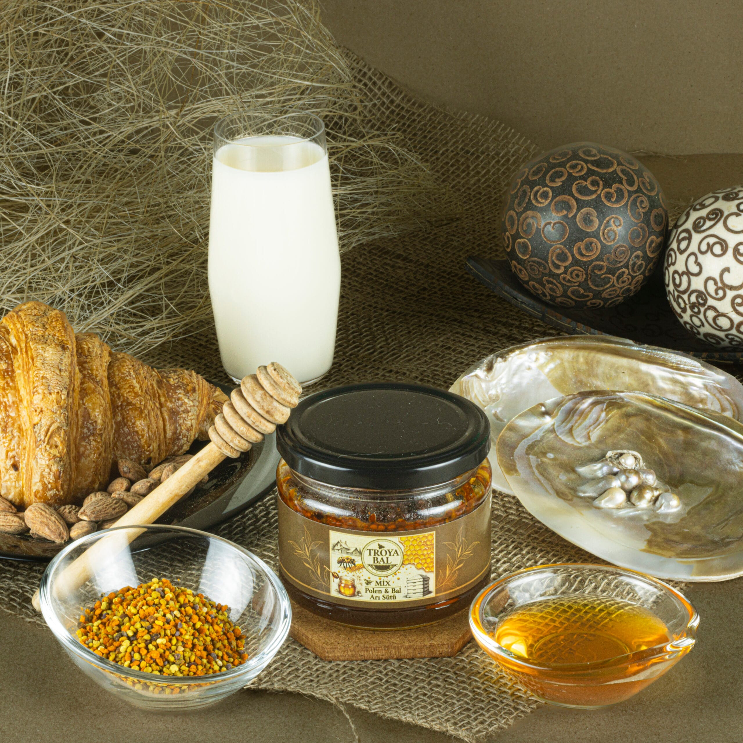 DOĞAL ENERJİ DEPOSU BAL&POLEN&ARISÜTÜ KARIŞIMI MİX 300 gr